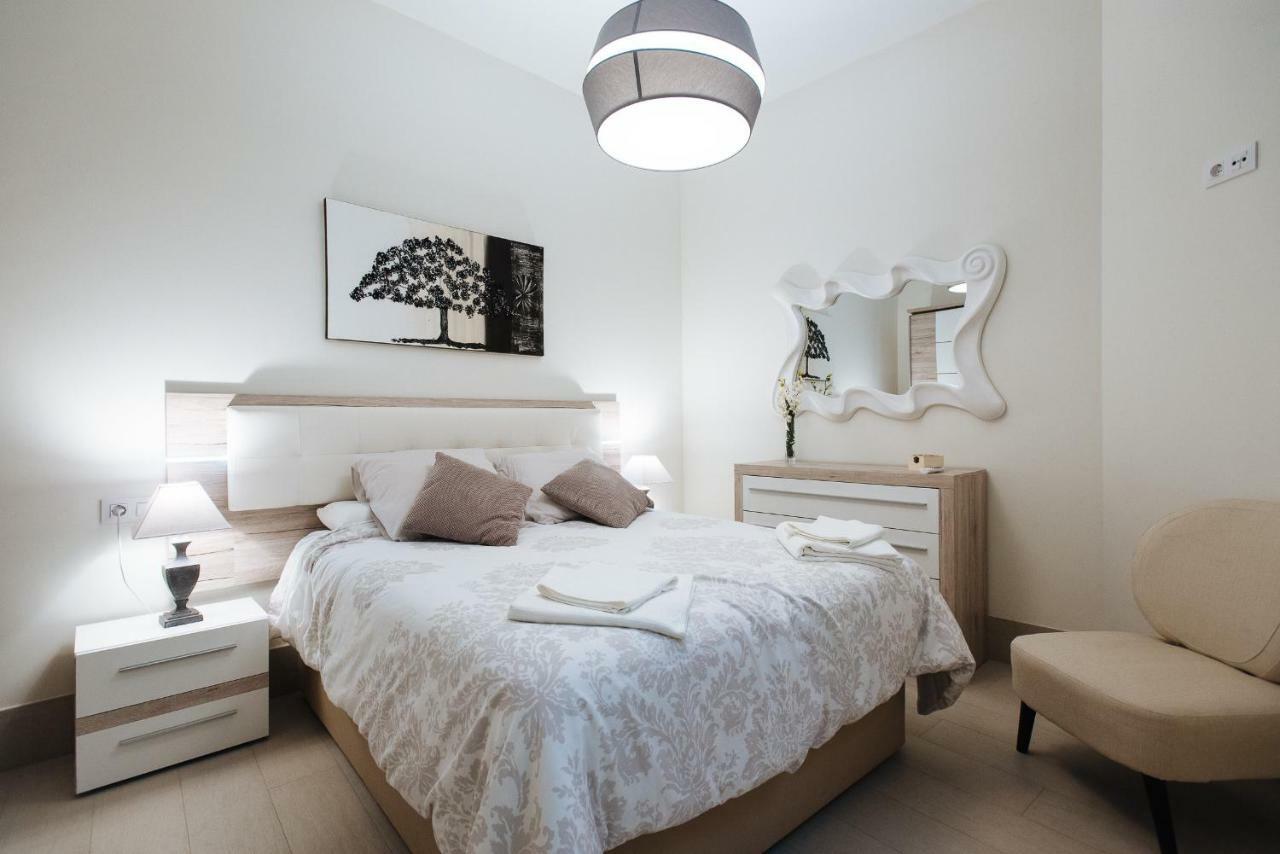 Luxury Apartment Penuelas Free Parking Sevilla Kültér fotó