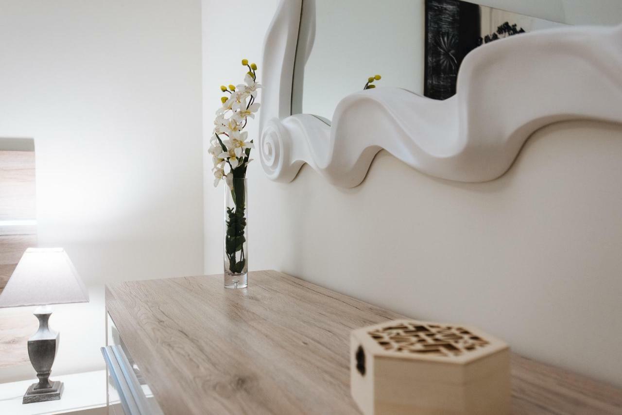Luxury Apartment Penuelas Free Parking Sevilla Kültér fotó