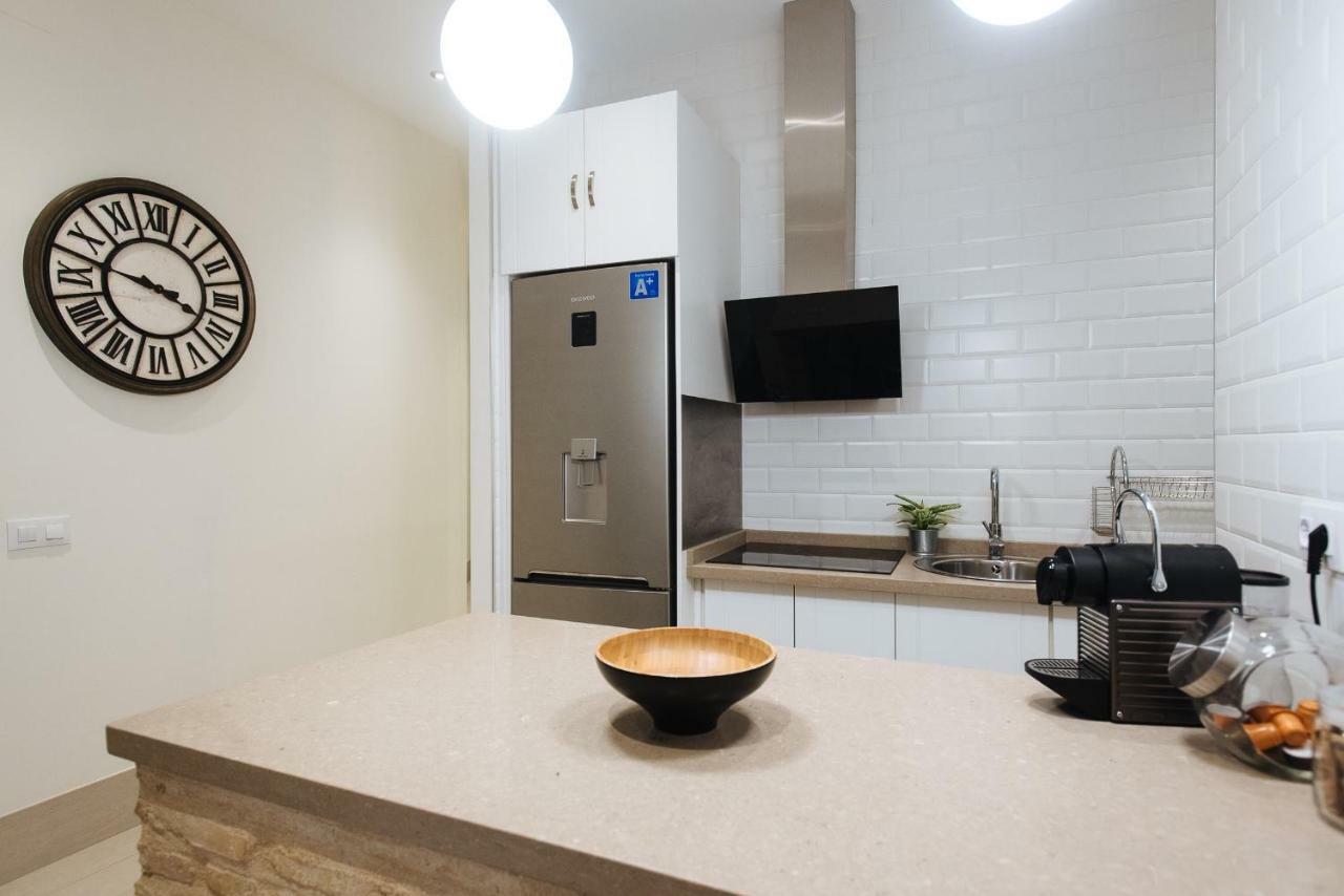 Luxury Apartment Penuelas Free Parking Sevilla Kültér fotó